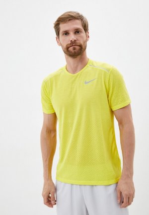 Футболка спортивная Nike. Цвет: желтый