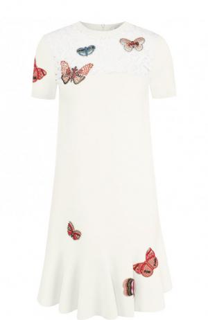Вязаное мини-платье из вискозы с декорированной отделкой Valentino. Цвет: белый