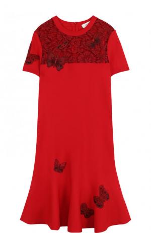 Мини-платье с коротким рукавом и кружевной вставкой Valentino. Цвет: красный