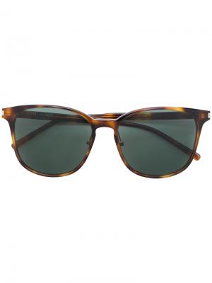 Солнцезащитные очки с узором черепашьего панциря Saint Laurent Eyewear. Цвет: коричневый