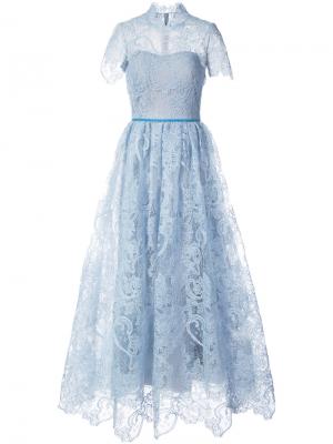 Кружевное платье с короткими рукавами Marchesa Notte. Цвет: синий