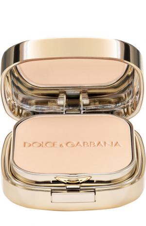 Тональная основа Perfect Matte Powder Foundation, оттенок 60 Classic Dolce & Gabbana. Цвет: бесцветный