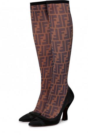 Текстильные сапоги на фигурном каблуке Fendi. Цвет: коричневый