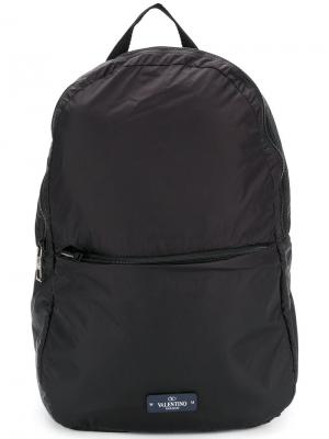 Рюкзак с заплаткой логотипом Valentino. Цвет: чёрный