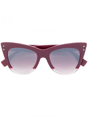Солнцезащитные очки с оправой кошачий глаз Fendi Eyewear. Цвет: красный