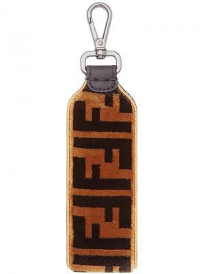 Брелок для ключей с логотипом Fendi. Цвет: коричневый