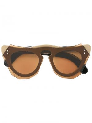 Солнцезащитные очки геометрической формы Marni Eyewear. Цвет: коричневый