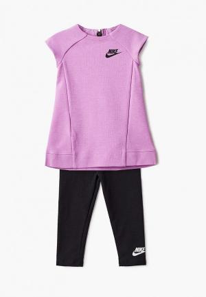 Костюм спортивный Nike. Цвет: разноцветный