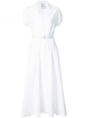 Расклешенное платье-рубашка с ремнем на талии Rosie Assoulin. Цвет: белый