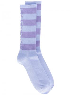 Полосатые носки Cav Empt. Цвет: розовый и фиолетовый