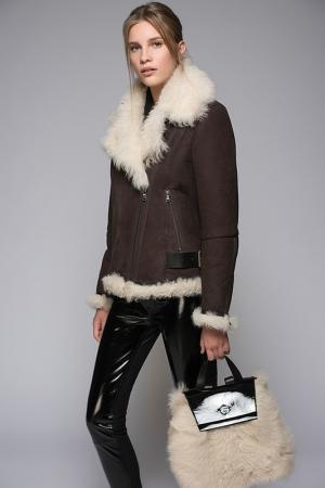 Sheepskin coat VESPUCCI BY VSP. Цвет: dark brown