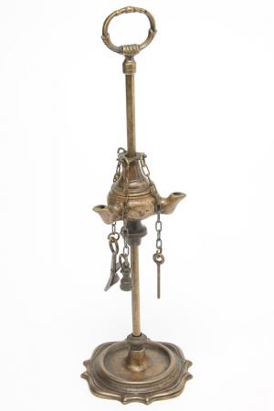 Старинная лампа Stilars. Цвет: бронза