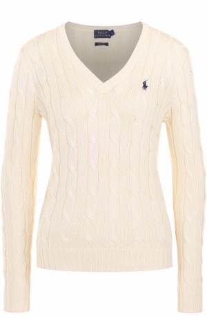 Пуловер фактурной вязки с логотипом бренда Polo Ralph Lauren. Цвет: кремовый