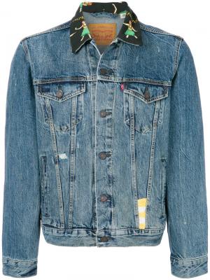 Классическая джинсовая куртка Levis Levi's. Цвет: синий