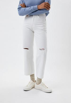 Джинсы UNIQLO. Цвет: белый