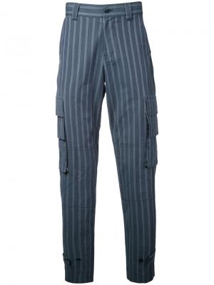 Полосатые брюки с накладными карманами Undercover. Цвет: синий