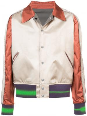 Сатиновая куртка-бомбер с классическим воротником Maison Margiela. Цвет: телесный