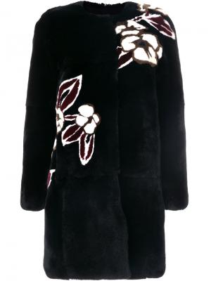 Пальто с цветочным принтом Yves Salomon. Цвет: чёрный