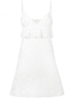 Короткое платье с рюшами Giamba. Цвет: белый