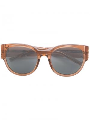 Солнцезащитные очки с массивной оправой Saint Laurent Eyewear. Цвет: коричневый