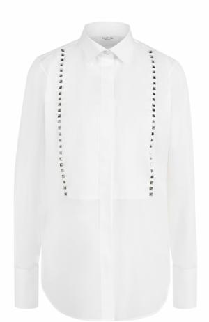 Хлопковая блуза с планкой и заклепками Valentino. Цвет: белый