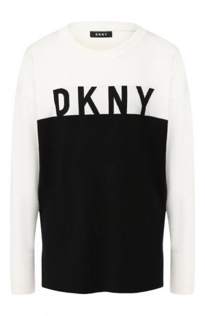Вязаный пуловер с логотипом бренда DKNY. Цвет: черно-белый