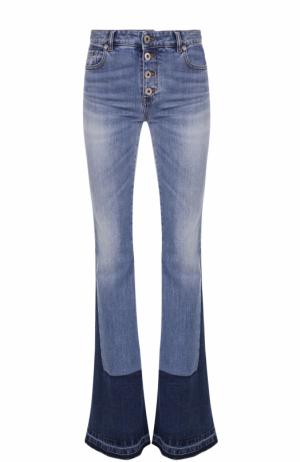 Расклешенные джинсы с контрастной отделкой и разрезами Roberto Cavalli. Цвет: синий